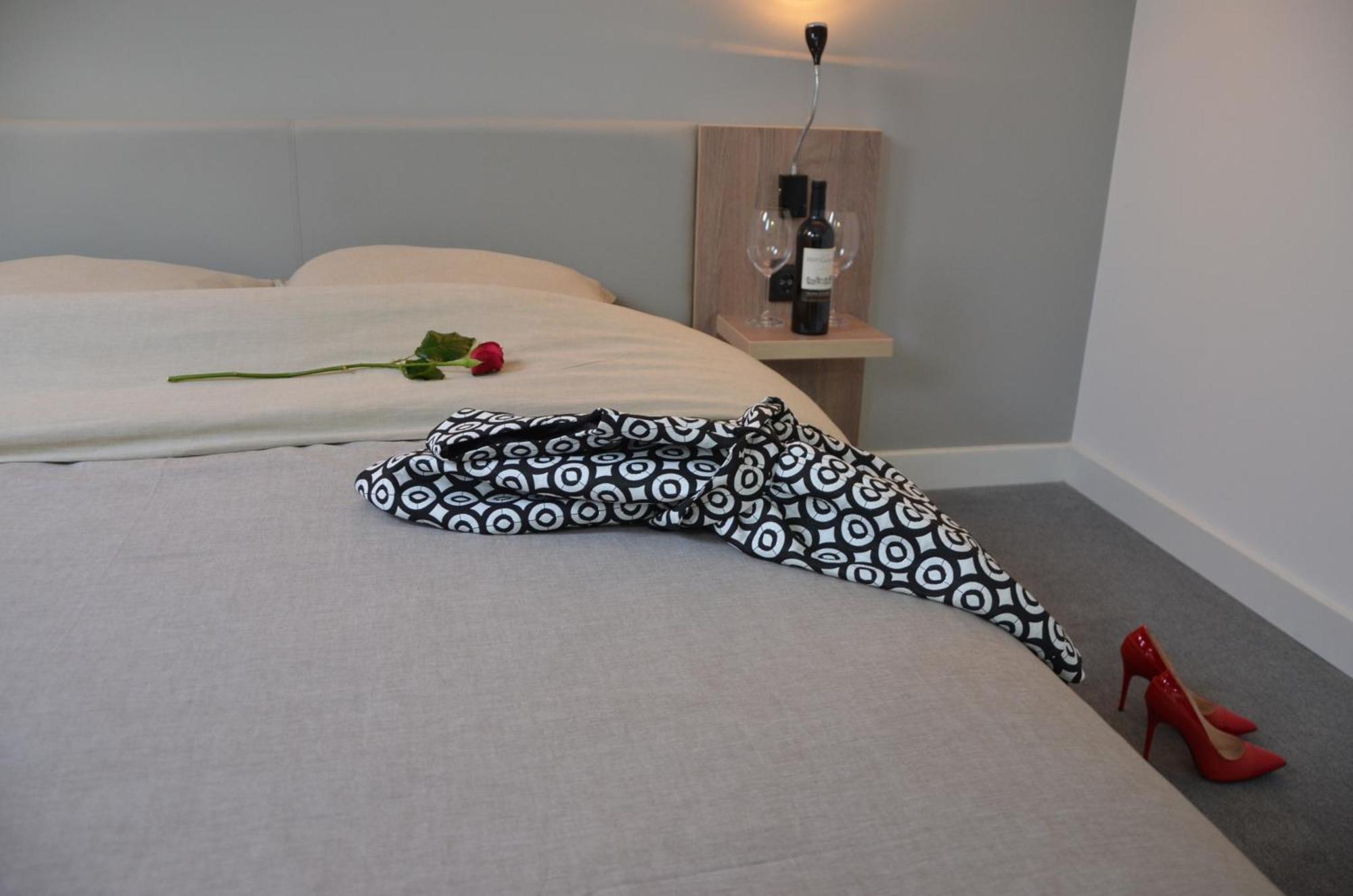 Garni Hotel Plava Laguna Ćuprija Pokoj fotografie